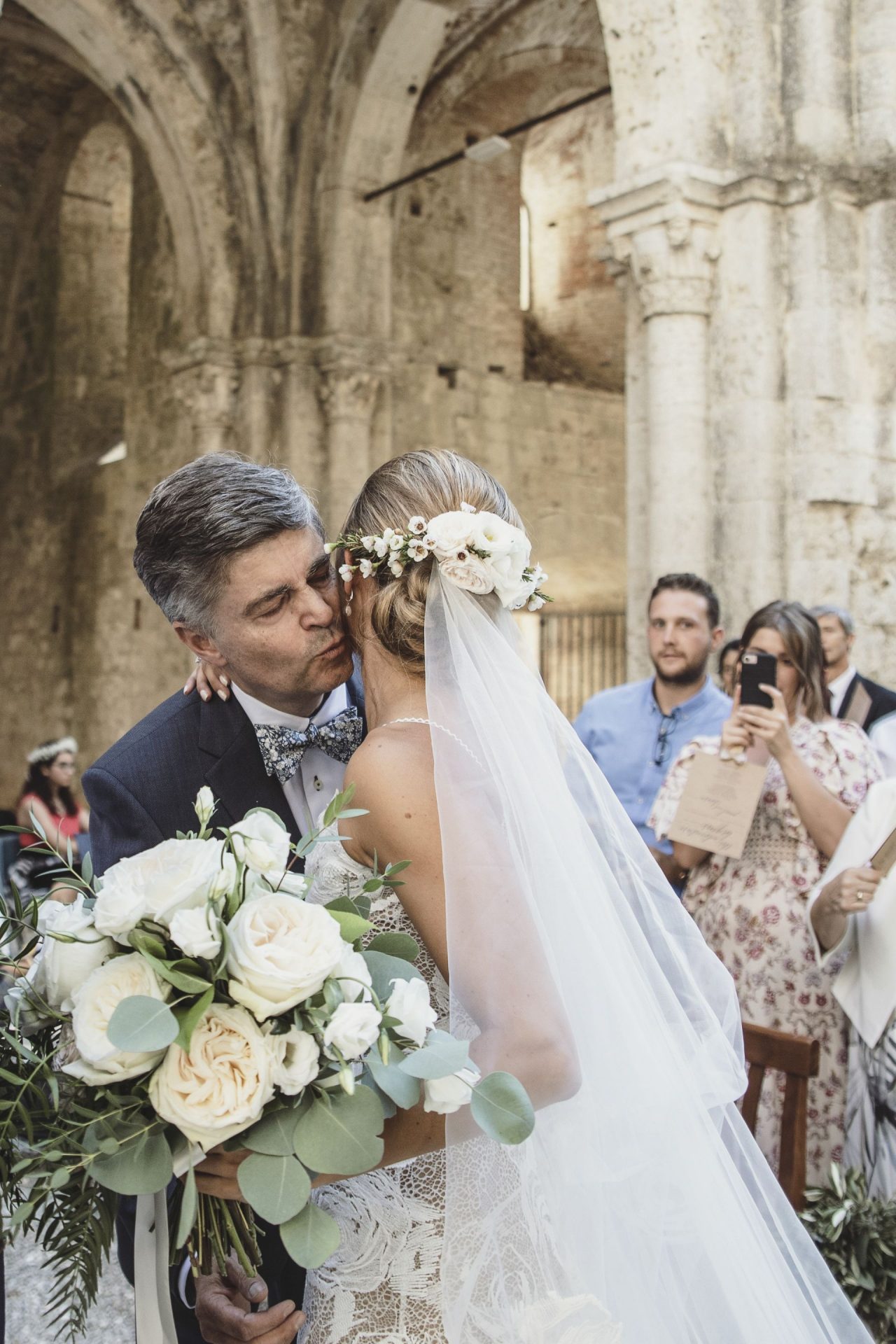 WEDDING DIARY | WE GOT MARRIED “UNDER THE TUSCAN SUN” – Chiara Lewis